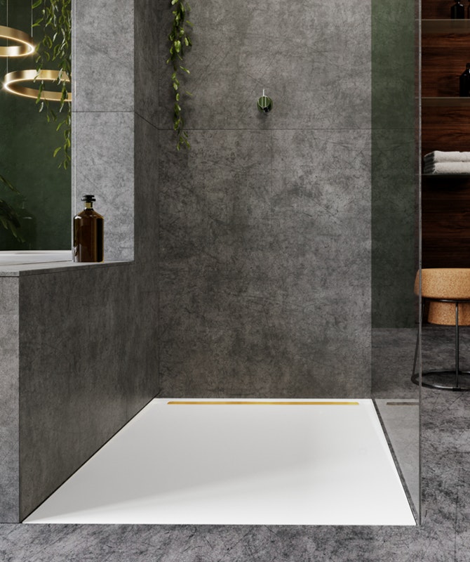 Moderne bodenebene Dusche im hochwertigen Bad